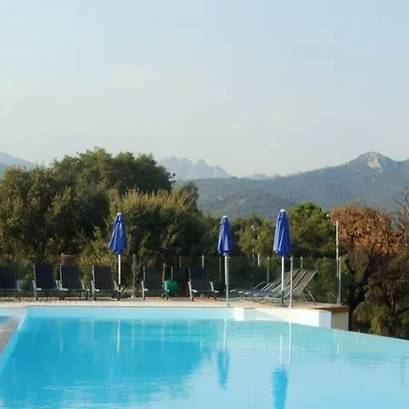 Odalys San Martinu * Сент-Люси-де-Пор